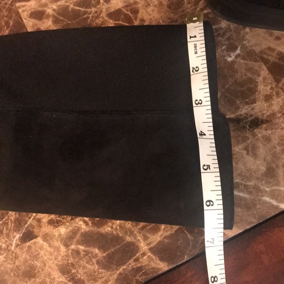 🆕 Gorgeous Stuart Weitzman half and half Black Suede boots. 1 inch heels. - Picture 7 of 14